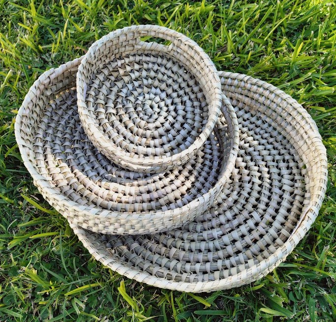 Bandeja redonda con ranuras 23x5cm - Palma Caranday