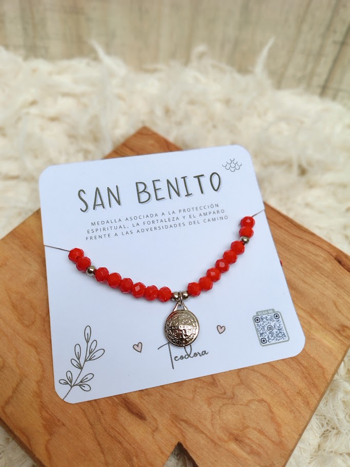 Pulsera de proteccion 'San Benito' - Teodora