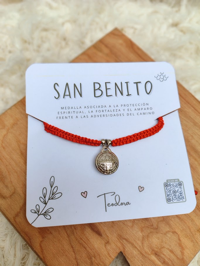 Pulsera de proteccion 'San Benito' - Teodora