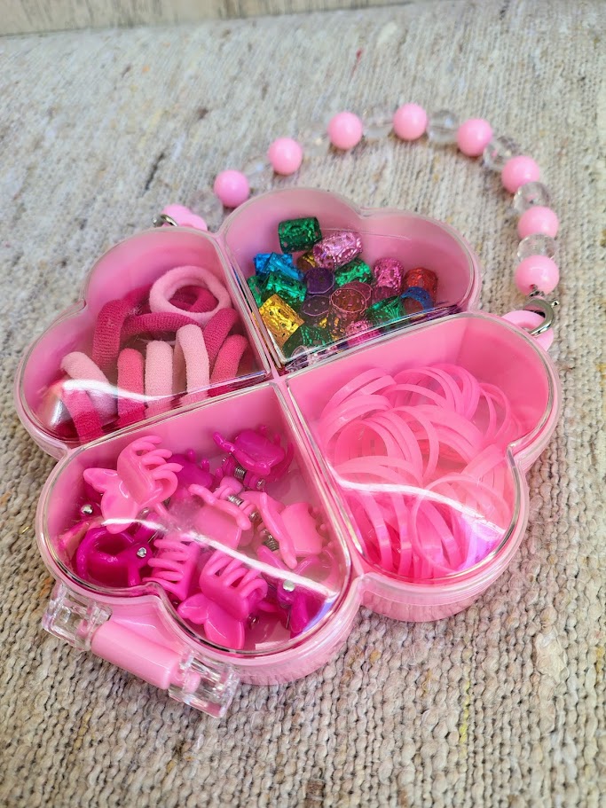 Set de accesorios infantiles, cajita corazon